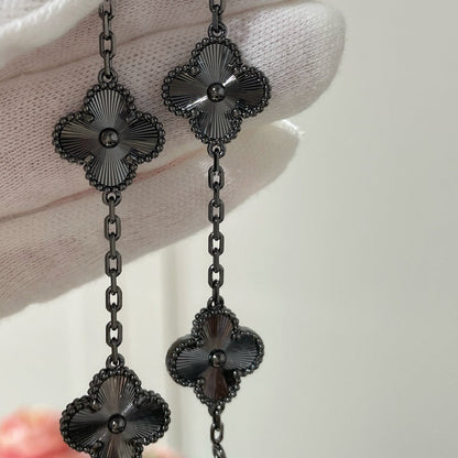 [Camiery JEWELRY]CLOVER 5 MOTIF BLACK BRACELET
