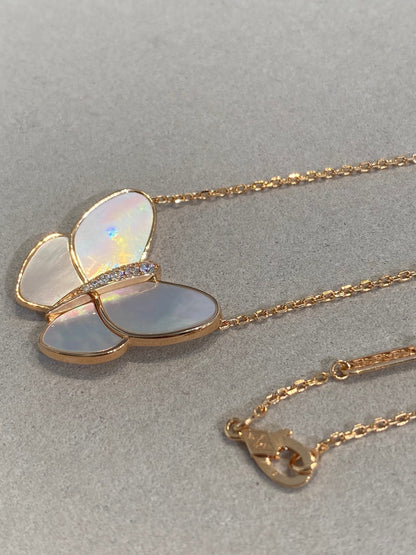 [Camiery]BUTTERFLY GOLD MOP DIAMOND NECKLACE