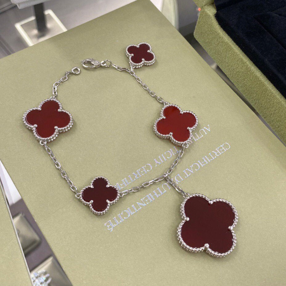 [Camiery]CLOVER 5 MOTIFS SIVLER CARNELIAN BRACELET