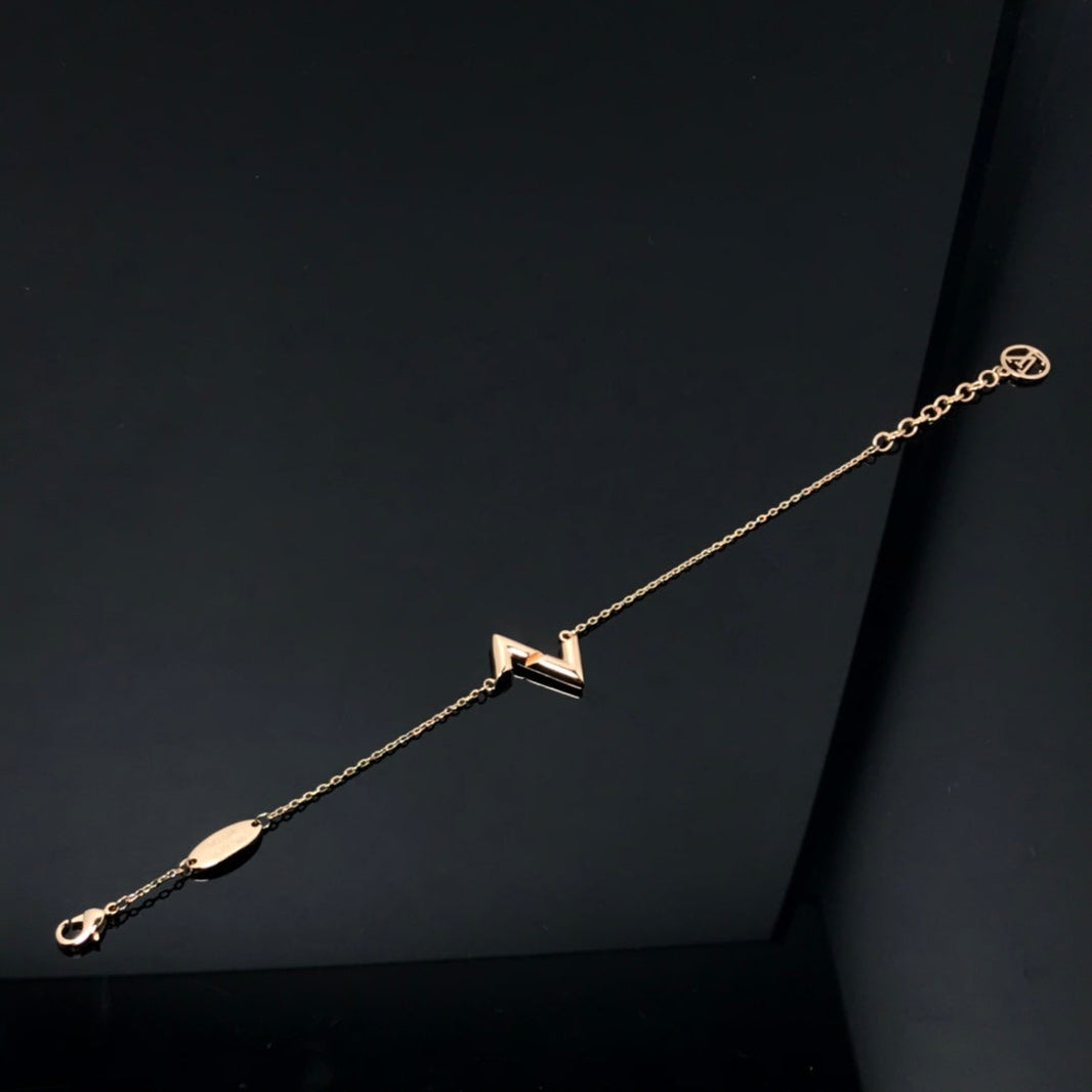 [Camiery]VOLT LV LOGO BRACELET