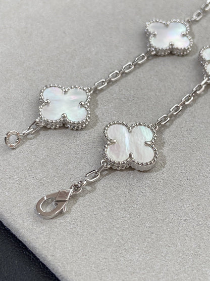 [Camiery]CLOVER WHITE PEARL MOP 5 MOTIF BRACELET COLLECTION