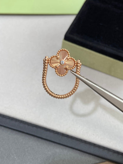 [Camiery]CLOVER RIVERSIBLE RING GOLD COLLECTION