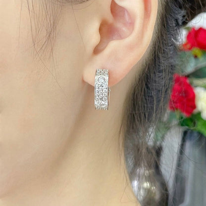 [Camiery] LOVE 5.5MM DIAMOND PAVED EARRINGS