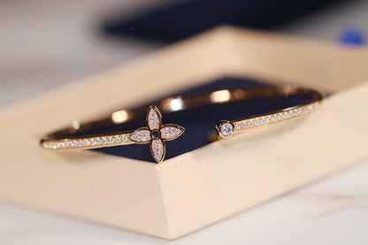 [Camiery]IDYLLE GOLD OPEN BRACELET DIAMOND PAVED
