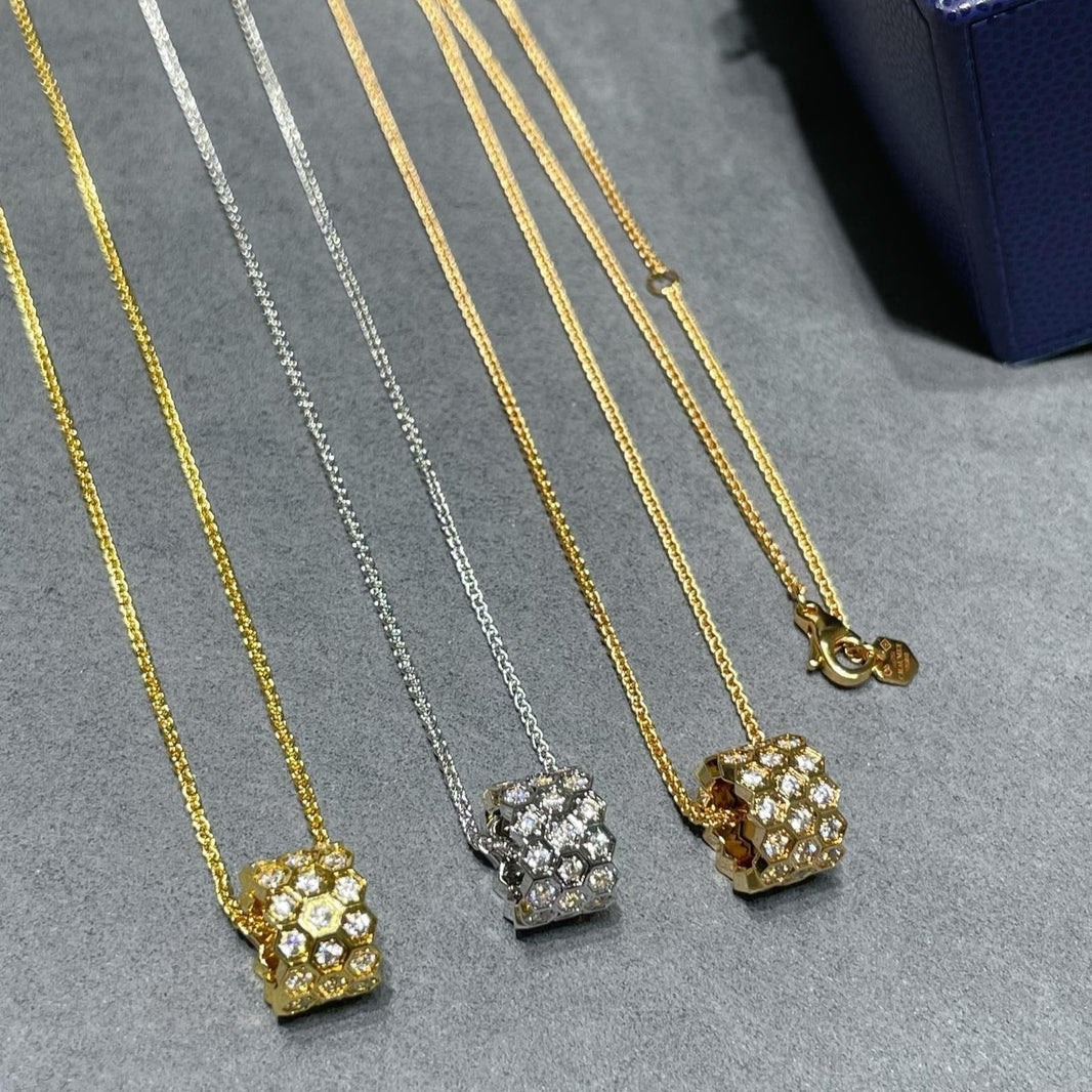[Camiery]BEE LOVE DIAMOND PAVED 3 ROW NECKLACE