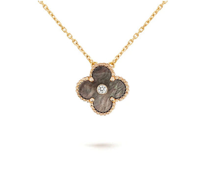 [Camiery]CLOVER 15MM CHRISTMAS LIMITED EDITION SINGLE FLOWER NECKLACE