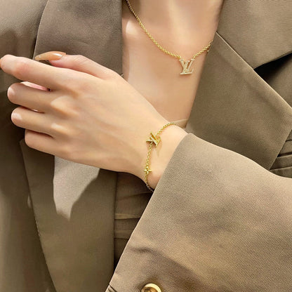 [Camiery]LOGO STAR MOTIF GOLD BRACELET