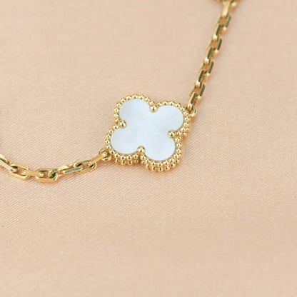 [Camiery]CLOVER WHITE PEARL MOP 5 MOTIF BRACELET COLLECTION