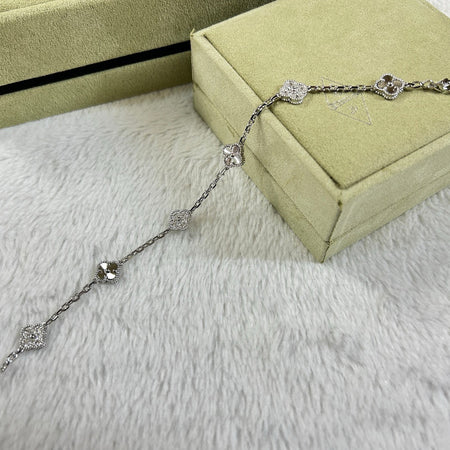 [Camiery]CLOVER 6 MOTIF DIAMOND LASER BRACELET