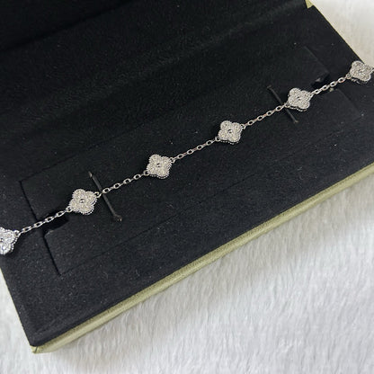 [Camiery]CLOVER 6 MOTIF DIAMOND BRACELET