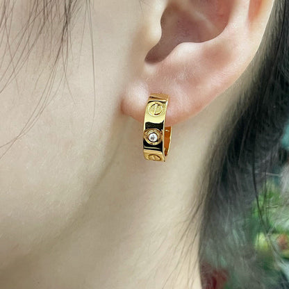 [Camiery] LOVE EARRINGS 5.7MM 2 DIAMONDS