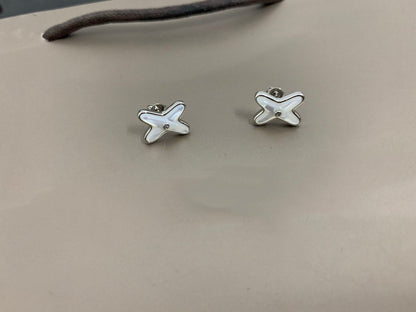 [Camiery]JEUX DE WHITE MOP SILVER DIAMOND EARRINGS