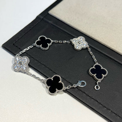 [Camiery] CLOVER 5 MOTIF ONYXS BRACELET COLLECTION