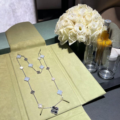 [Camiery]DETACHABLE CLOVER 15(11+4) FLOWER SILVER NECKLACE SET