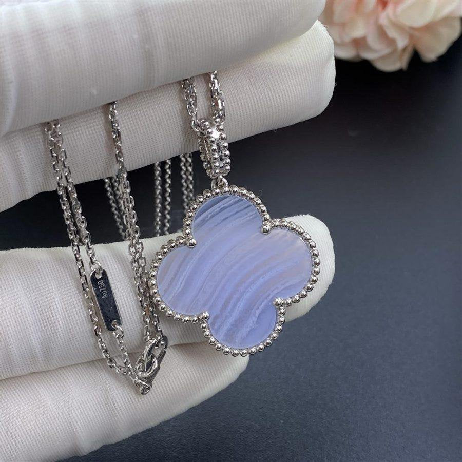 [Camiery]CLOVER SILVER CHALCEDONY BIG CLOVER NECKLACE