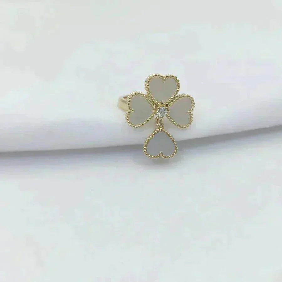 [Camiery]SWEET CLOVER WHITE MOP RING